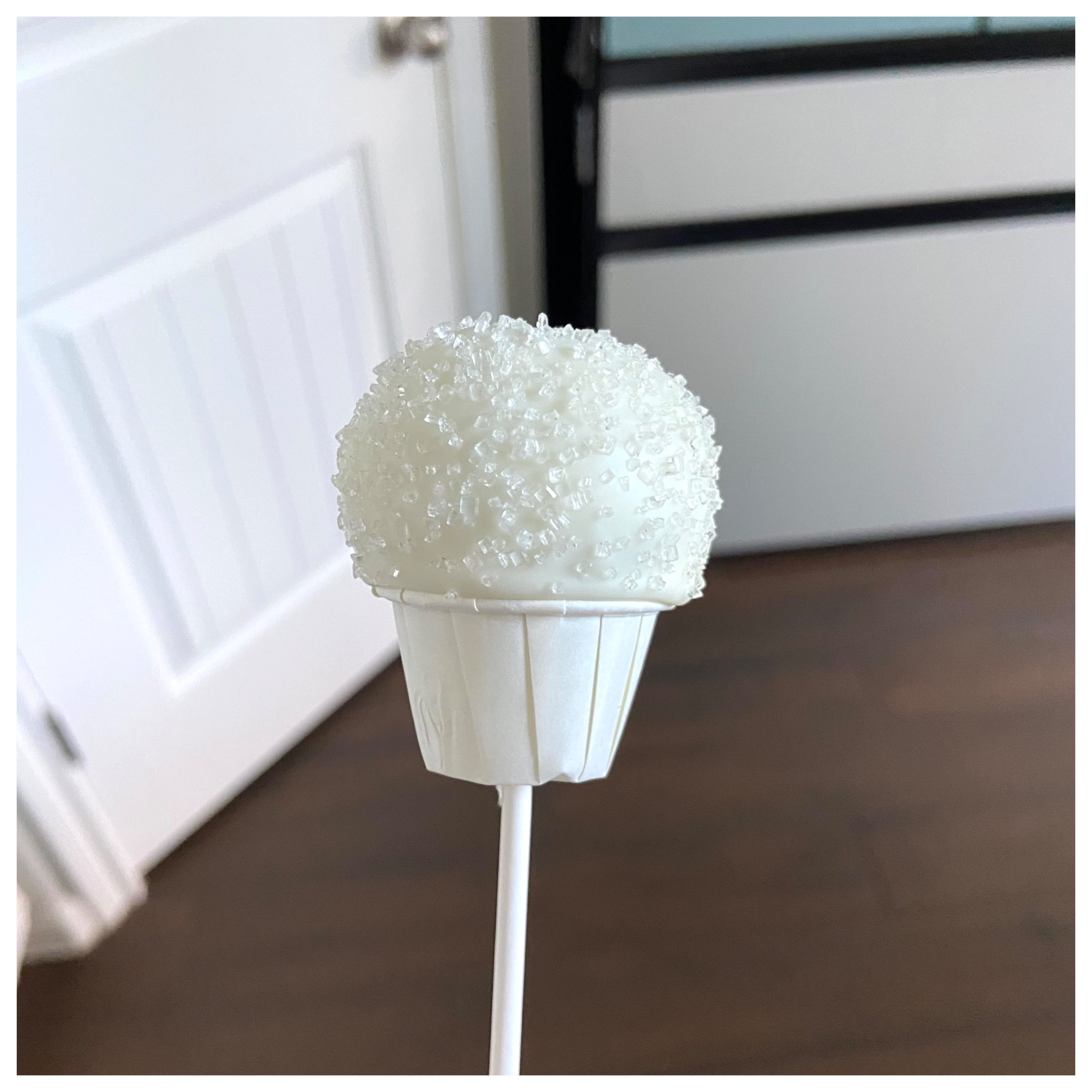 White Snocone Cake Pops