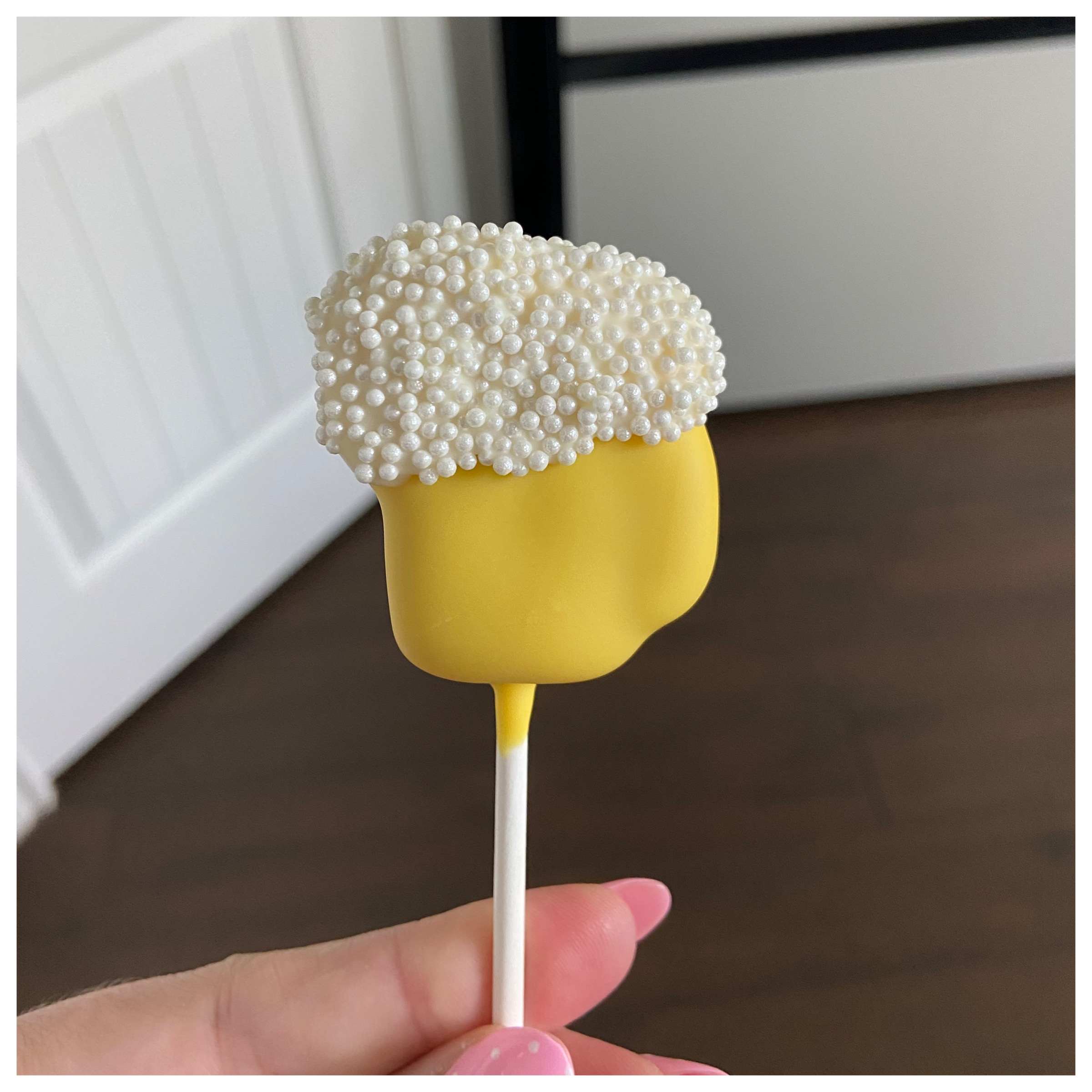 Beer Mug Cake Pops for Father’s Day