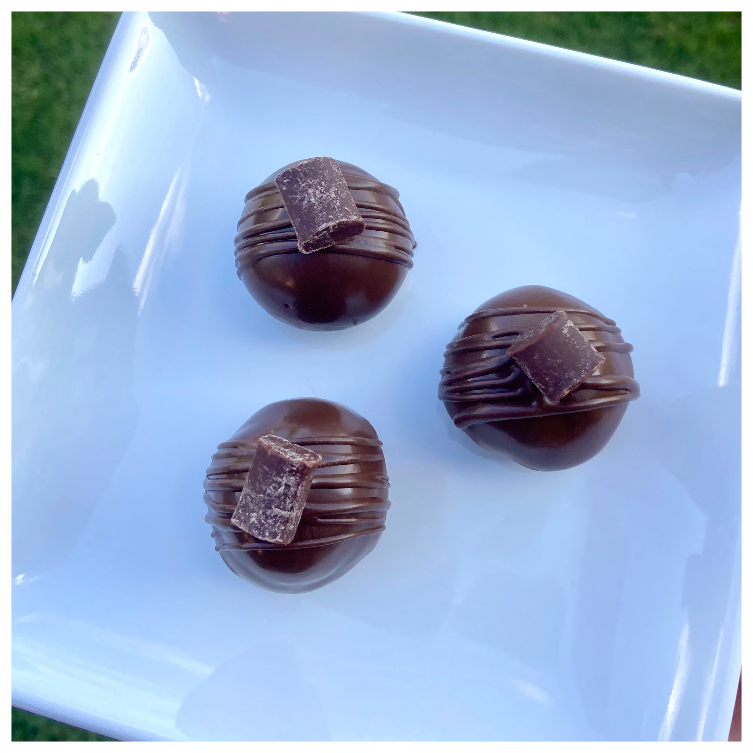 Dark Chocolate Cake Balls