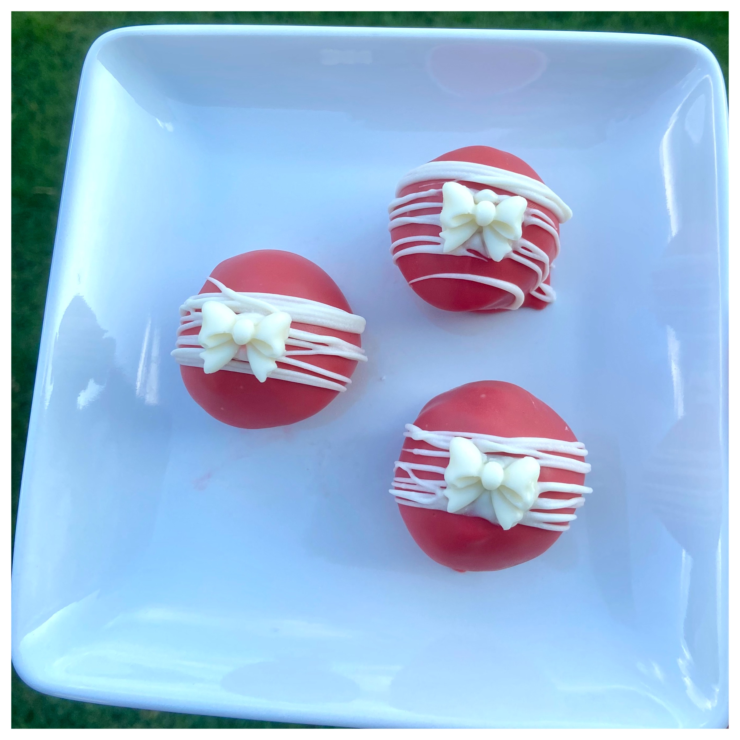 Red Cake Balls for Flavor Menu