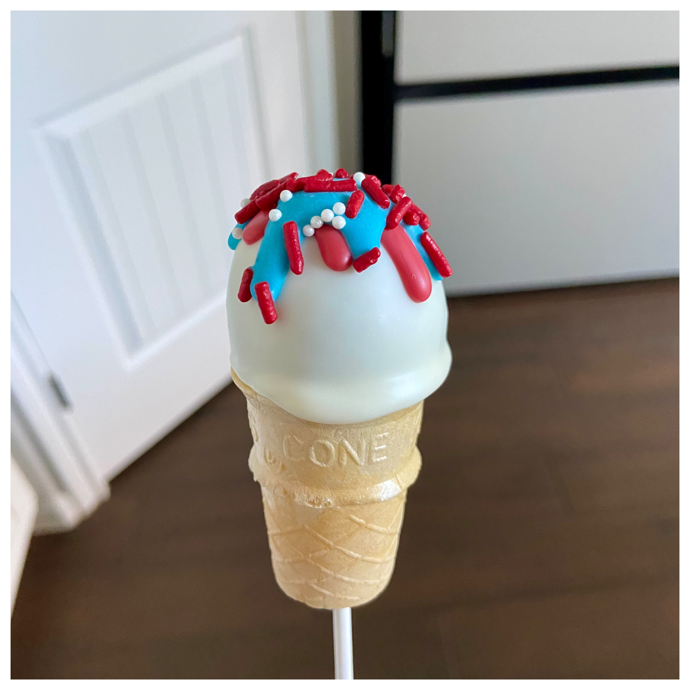 Drip Mini Ice Cream Cones Cake Pops