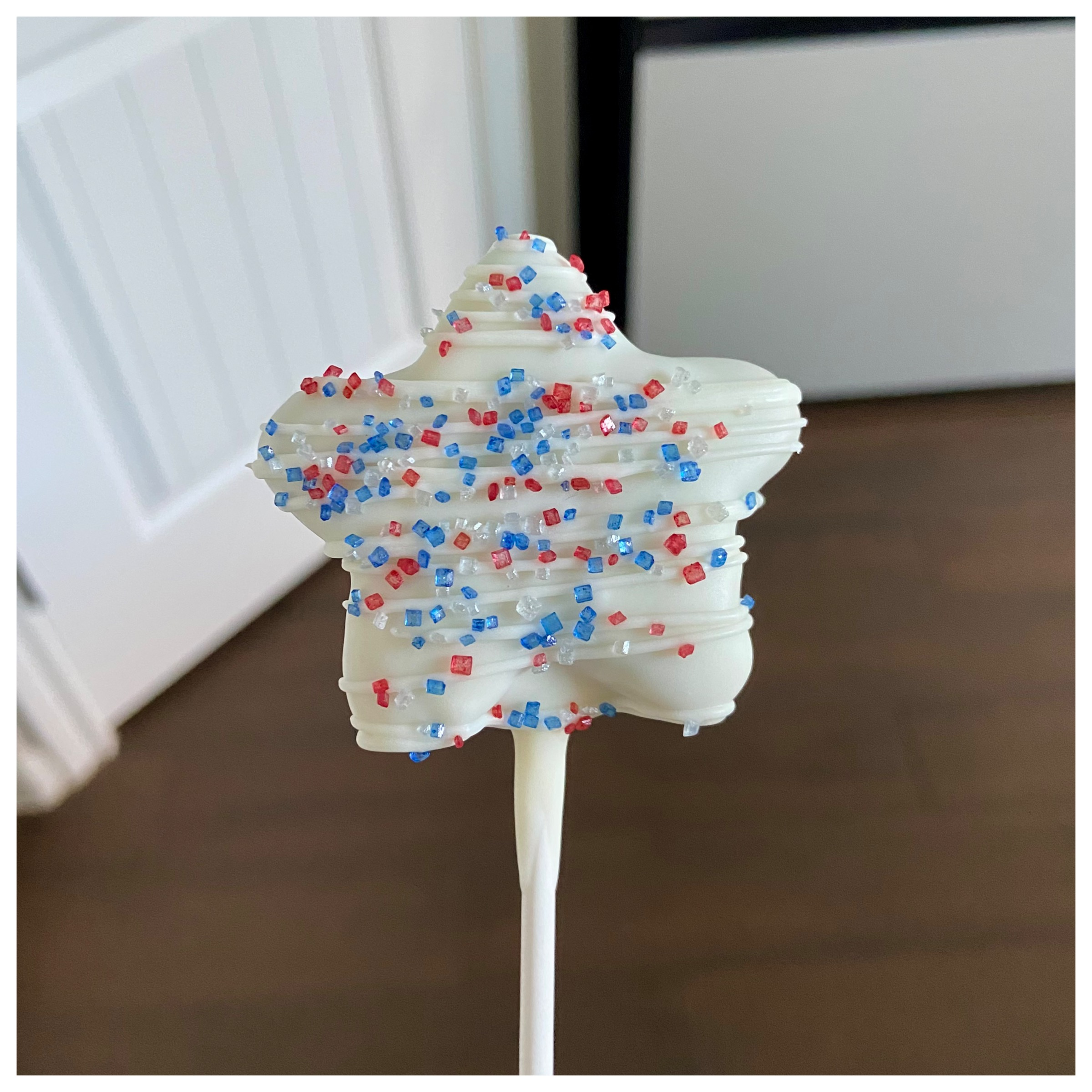 One of My Favorite 4th of July Star Cake Pops