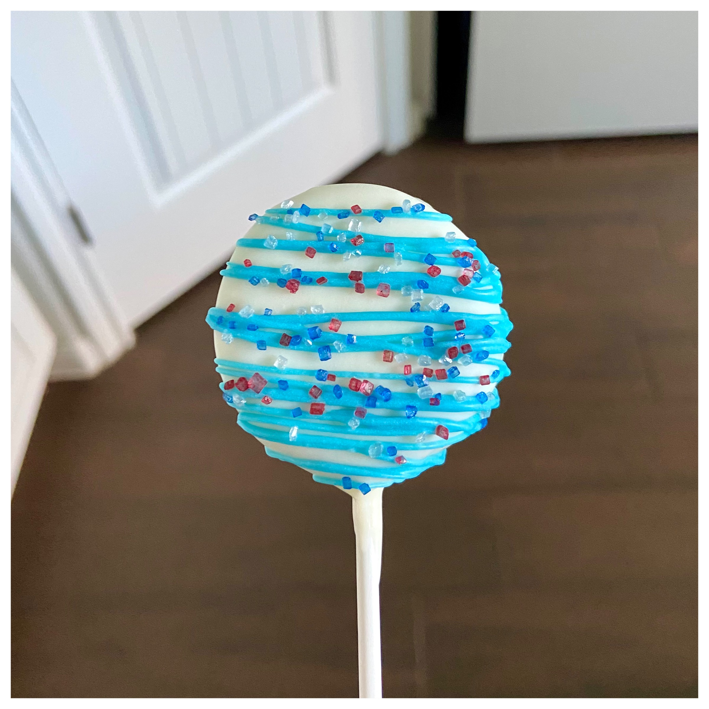 Blue Drizzle Cake Pops