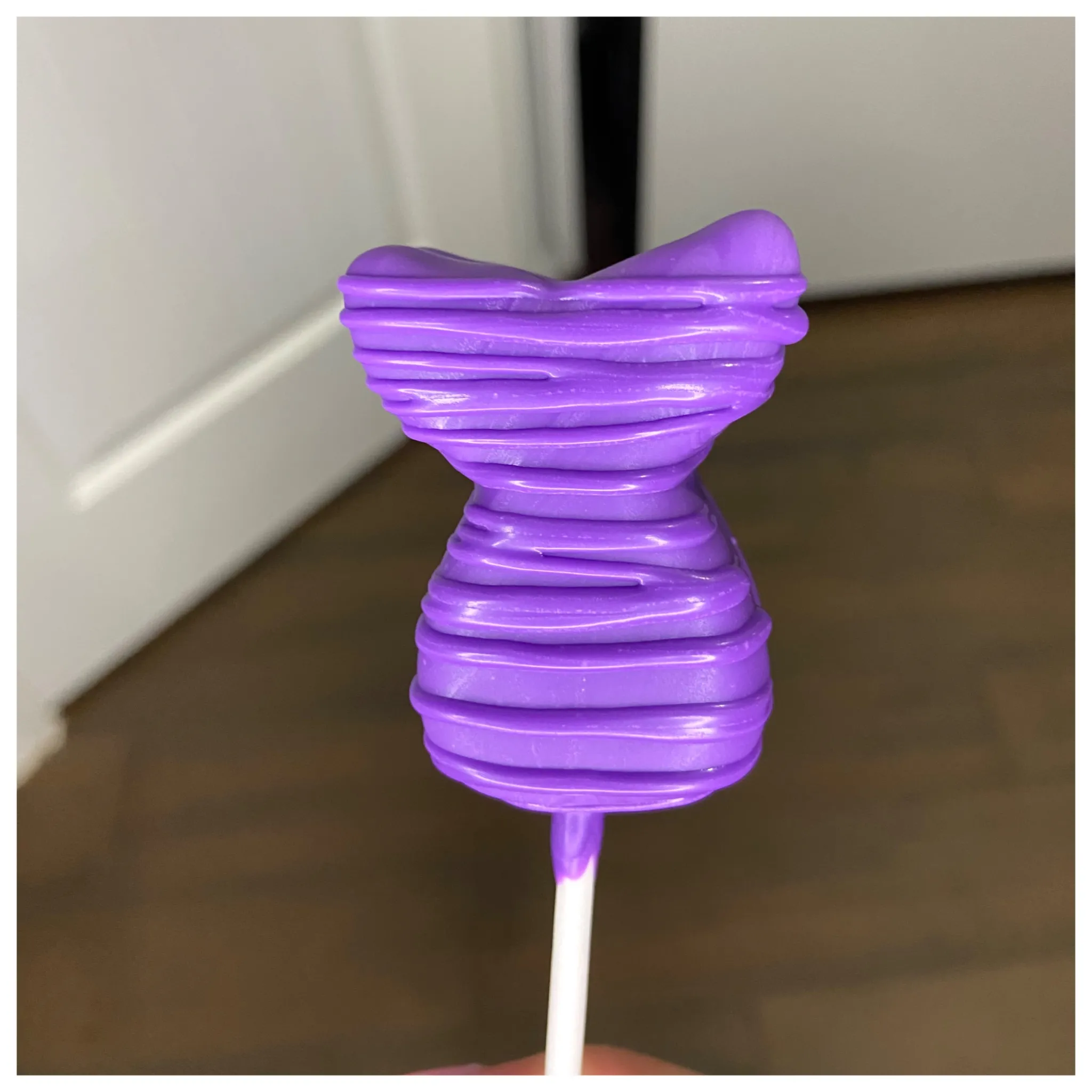 Mermaid Cake Pops