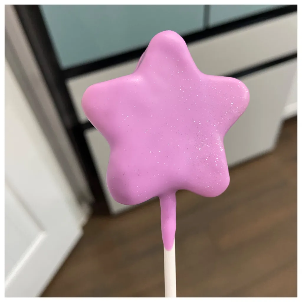 Ooh La La Sparkles Star Cake Pops
